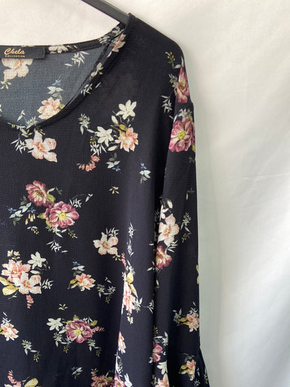 CHELA. Black floral blouse size L