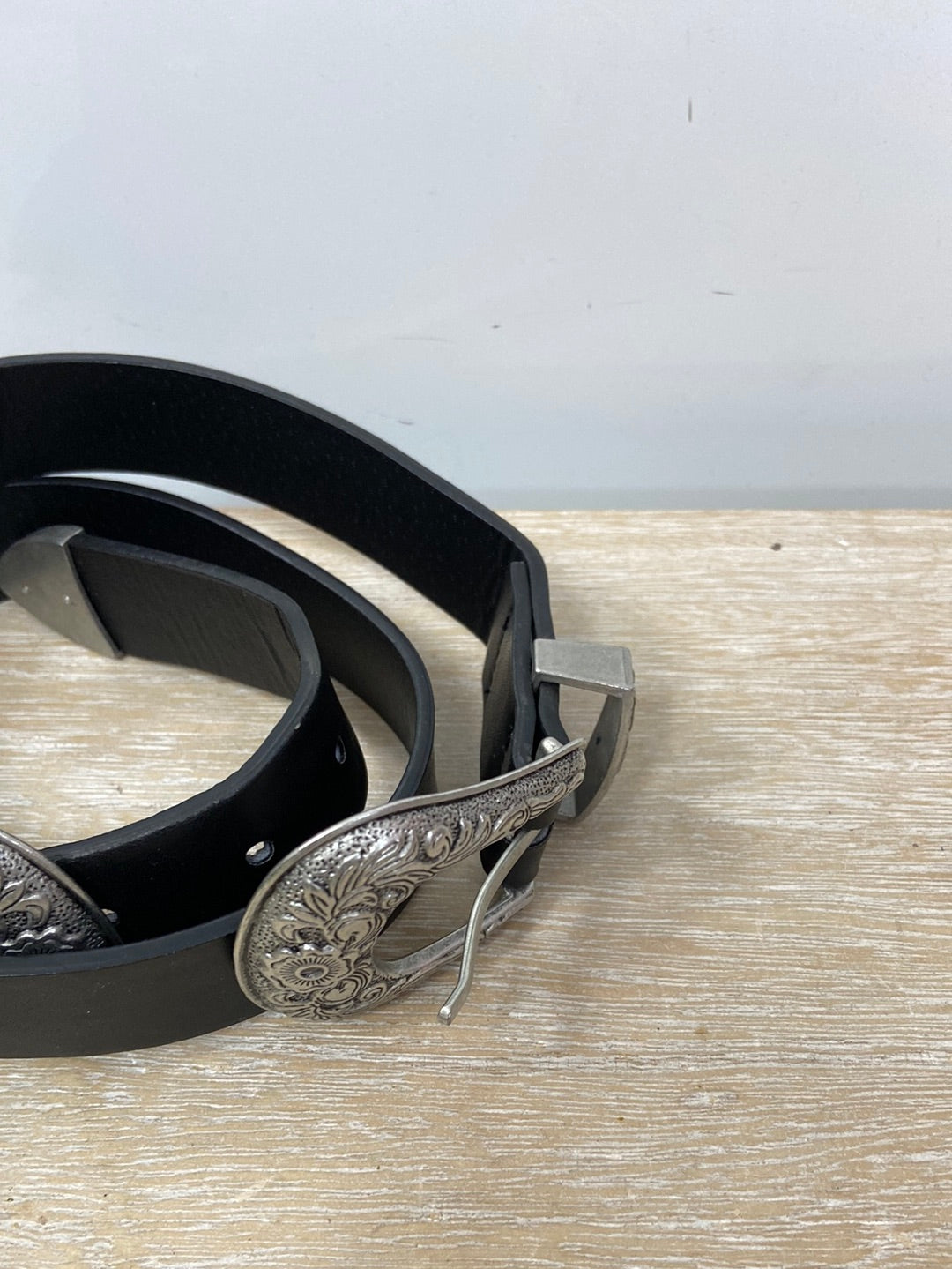 OTHERS. Double buckle belt