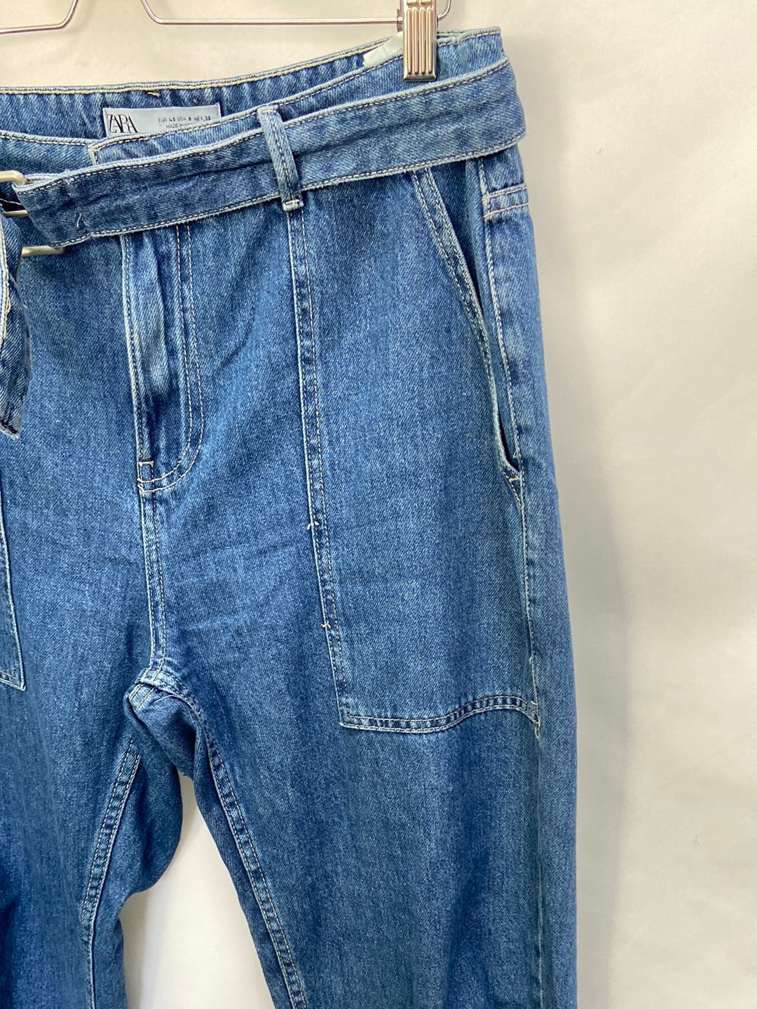 ZARA.Pantalones anchos vaqueros T.40