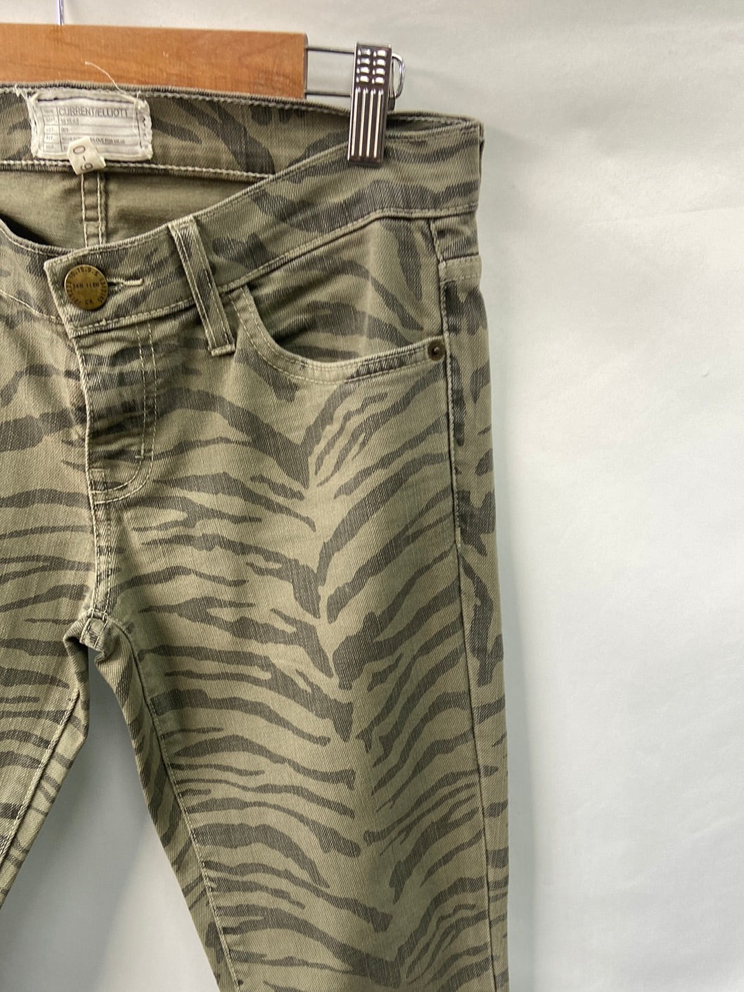 CURRENT ELLIOT. Zebra green pants S.38