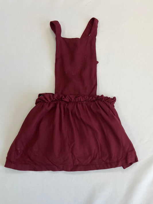 BONNETÀ POMPON. Burgundy dungarees with straps, 3 years old