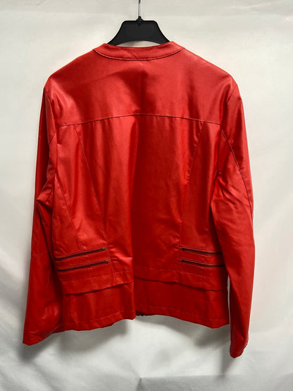 OPCIÓN CONCEPT.Chaqueta polipiel roja T.44(L)