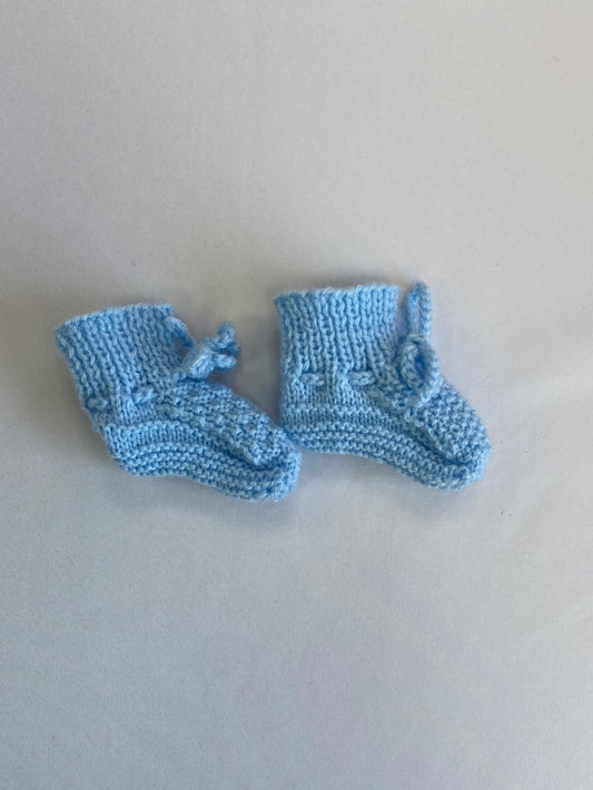 OTRAS. patucos azul punto T.9cm