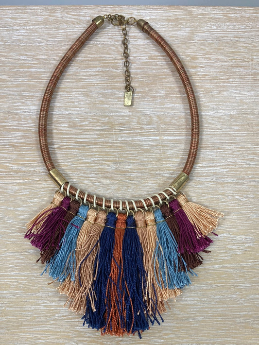 MISAKO.Gargantilla flecos