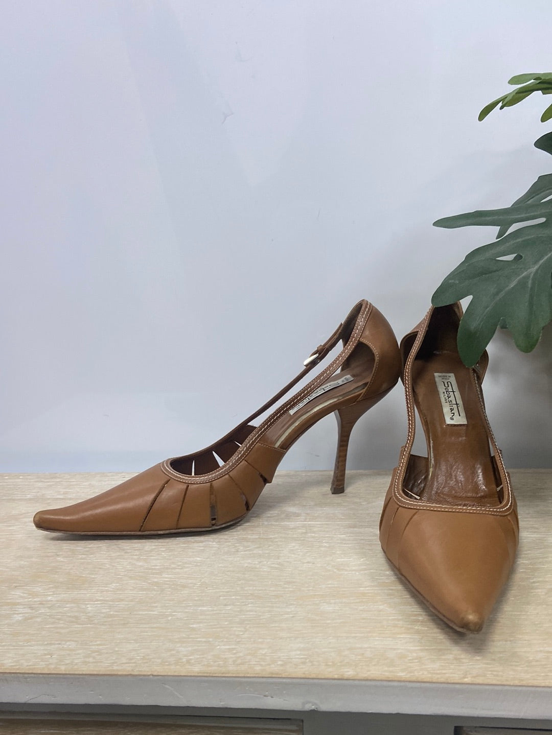 SEBASTIAN.Tacón marrón piel T.39