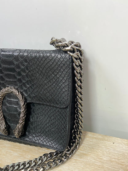 OTRAS.Bolso negro piel