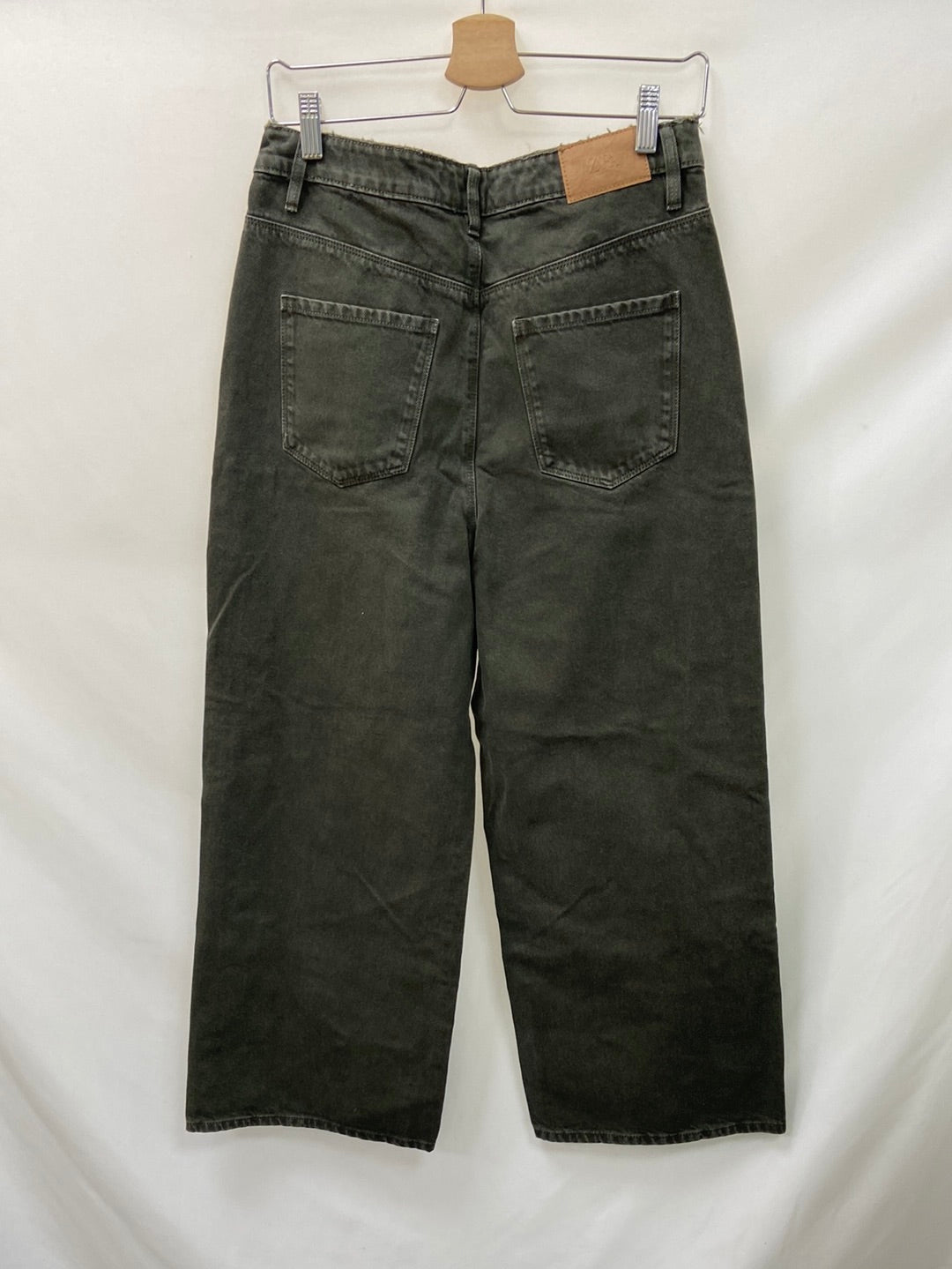 ZARA.Green culotte-style denim size 40