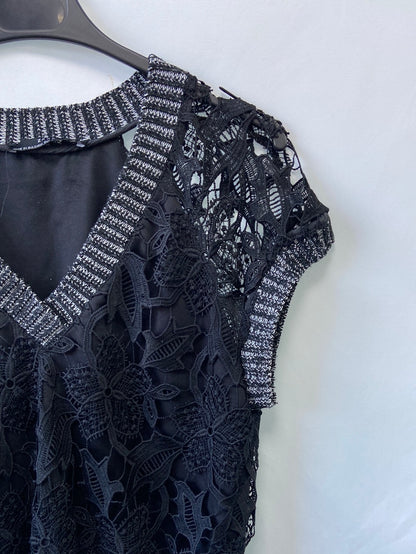 ZARA.Top negro encaje T.S