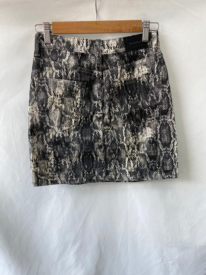 ZARA.Falda denim serpiente T.XS