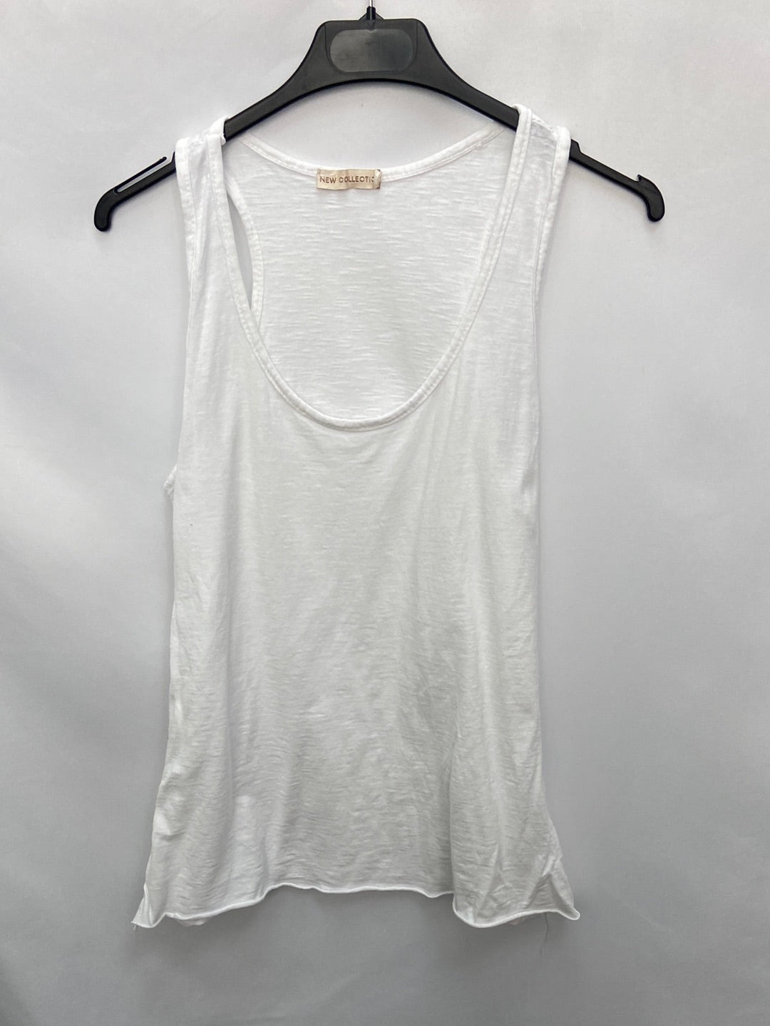 NEW COLLECTION.Camiseta blanca larga T.m