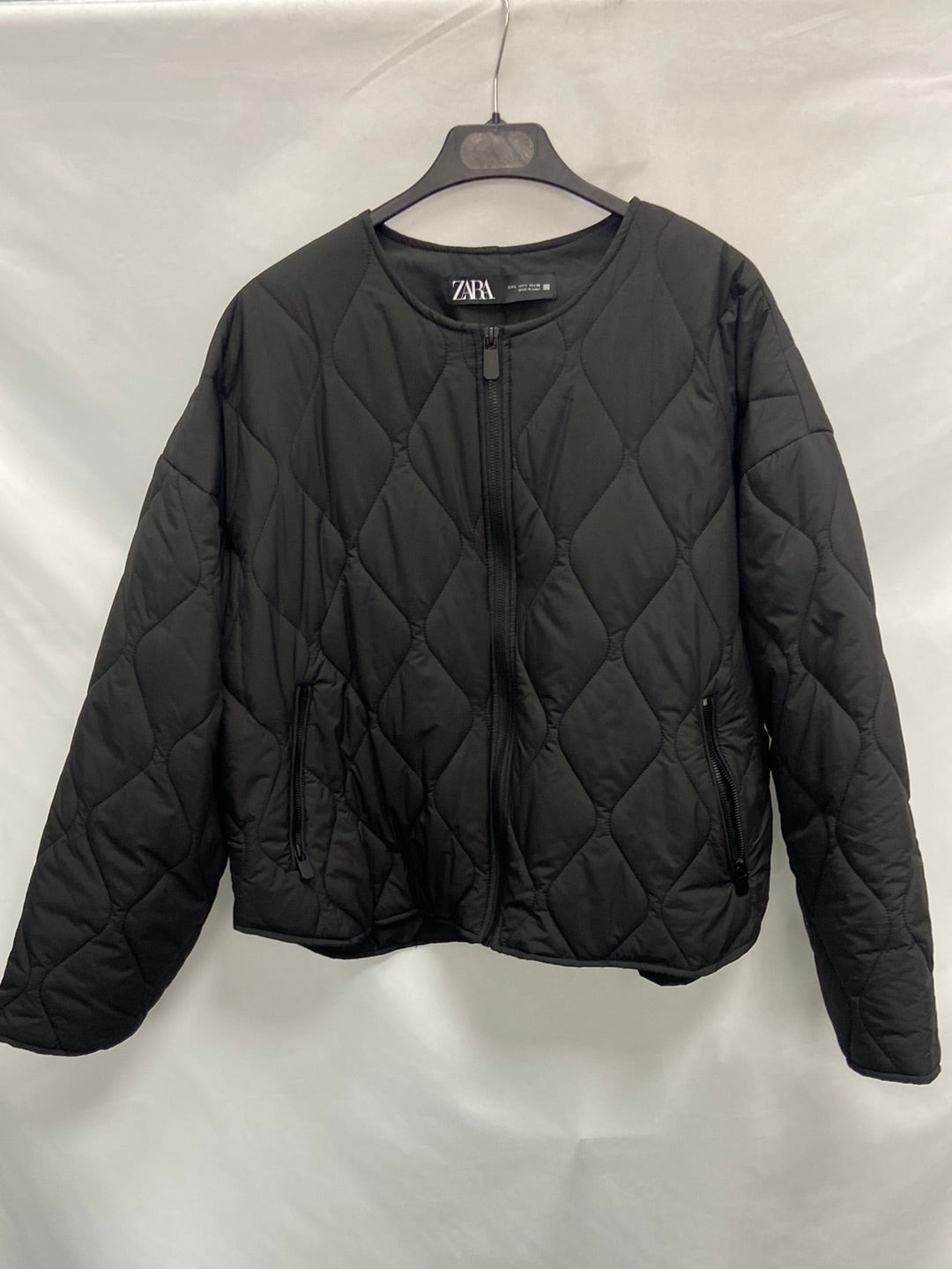 ZARA.Plumas acolchado T.L