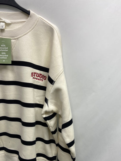 H&M.Sudadera beige rayas T.M