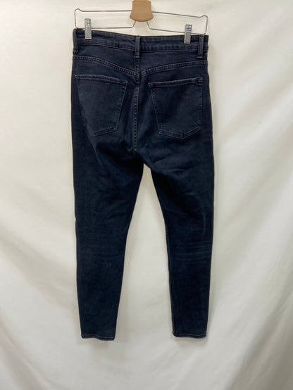 BERSHKA.Pantalones mom denim oscuro T.38