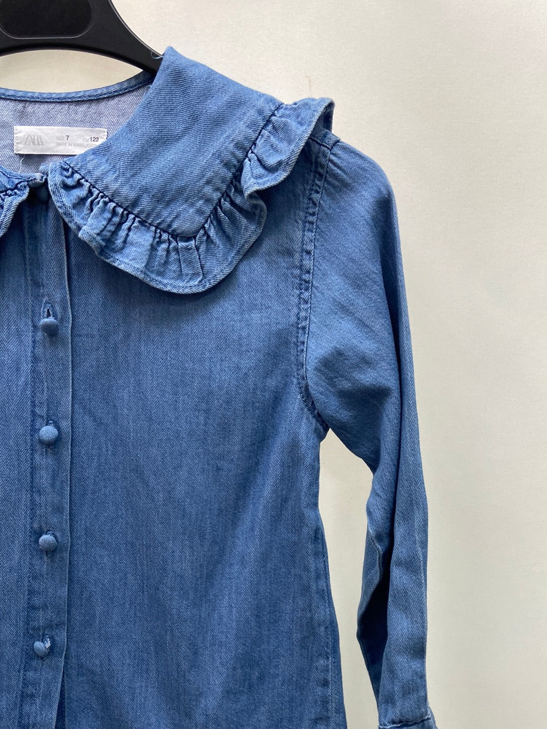 ZARA.Camisa vaquera T.7 años