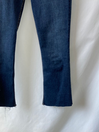 ZARA.Pantalones vaqueros bajo acampanado T.38