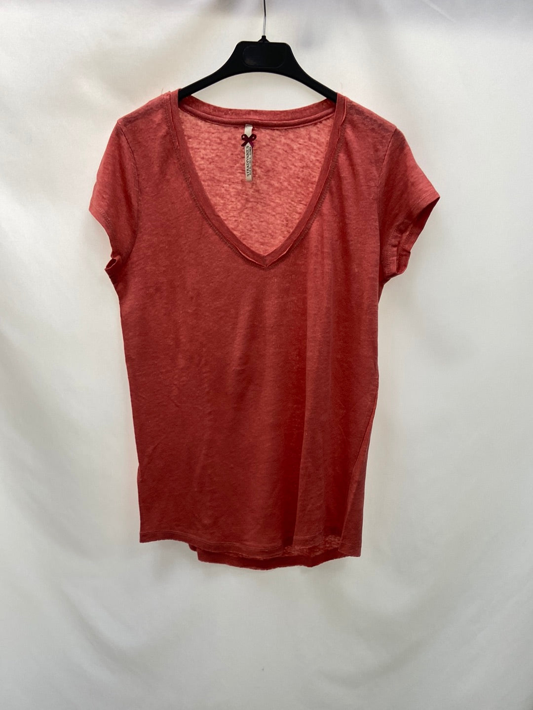 STRADIVARIUS.Coral TL basic t-shirt