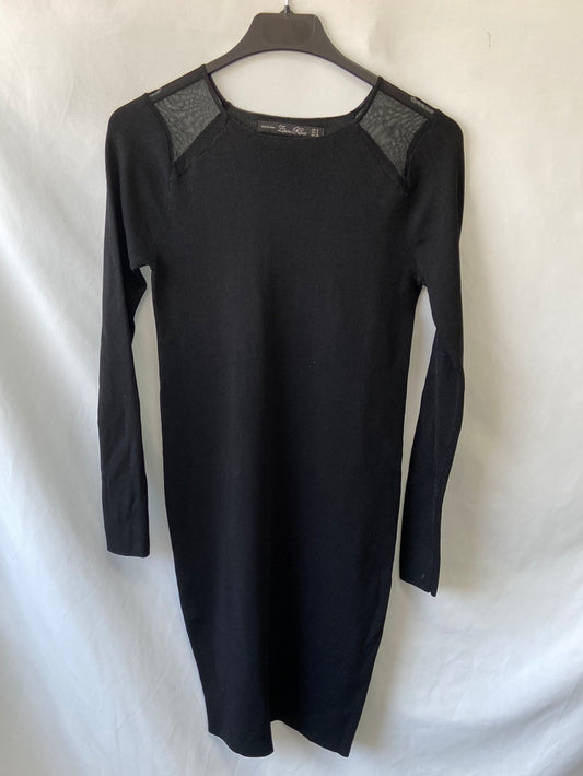 ZARA. Black fitted Ts dress
