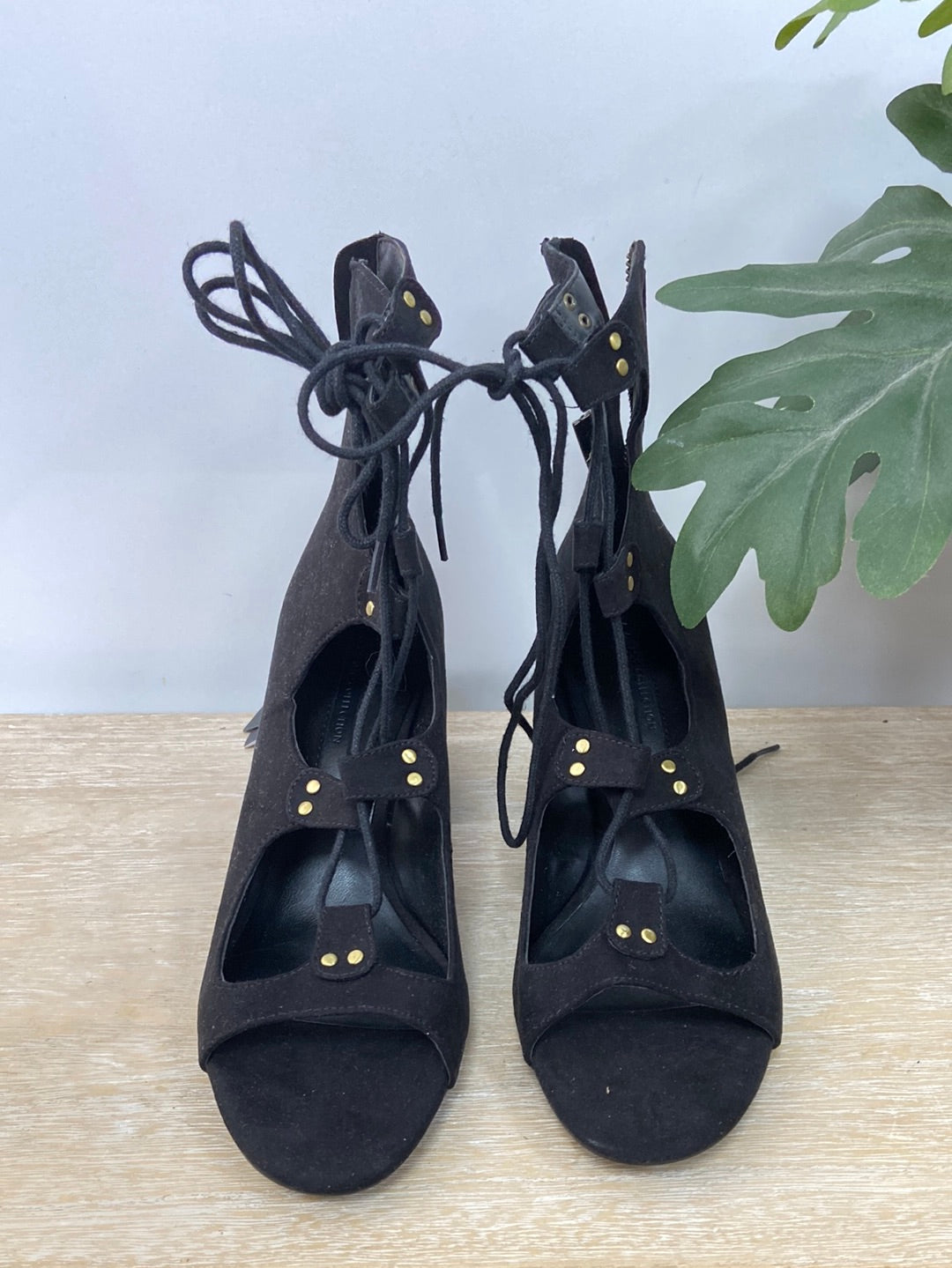 ZARA.Zapatos antelina cuerdas tacón T.38