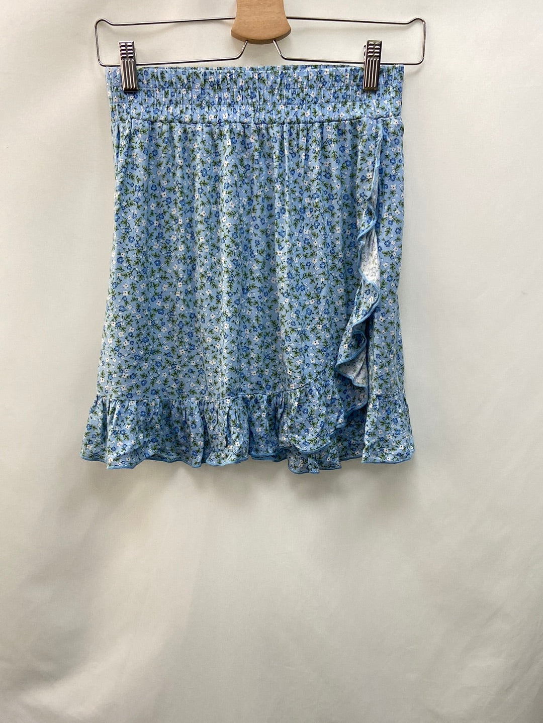 C&amp;A. Blue floral skirt size 36