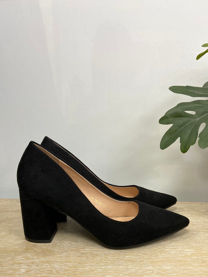 BUONAROTTI.Stilettos negros antelina T.38 (Tara)