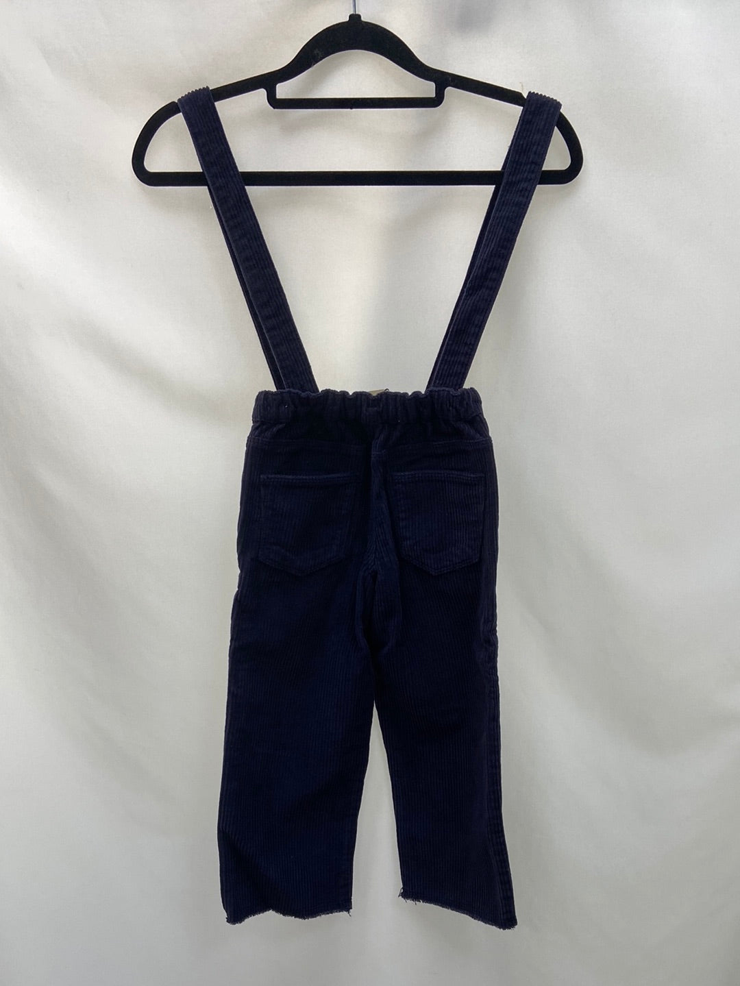 ZARA.Peto pana azul T.5 años