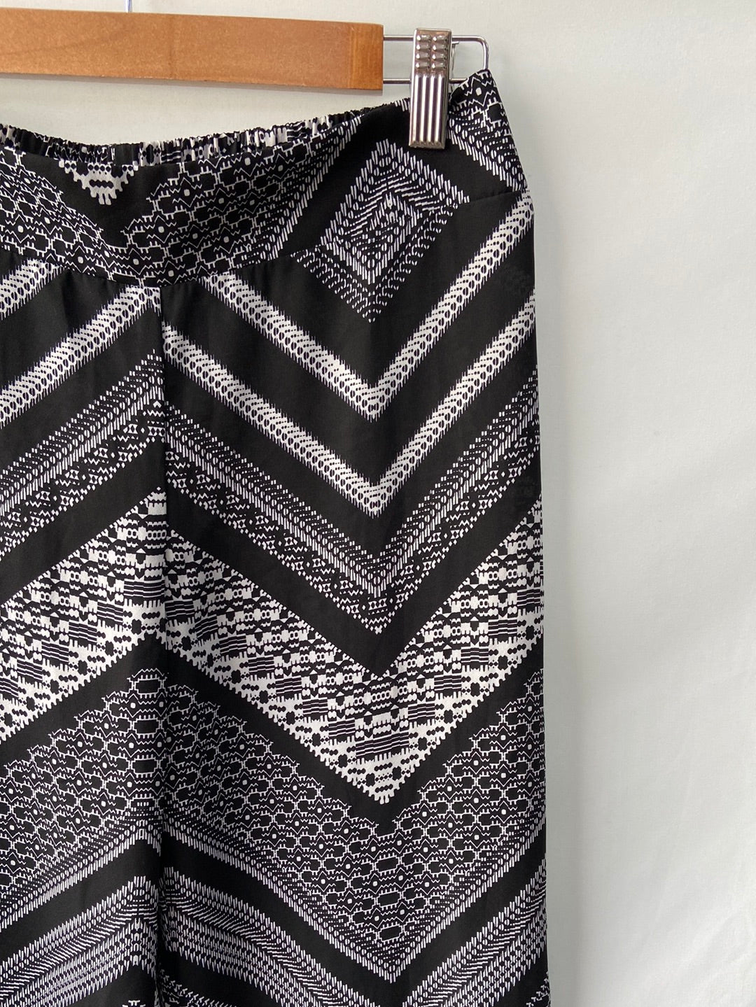 STOOSH.Pantalones anchos fluidos T.m