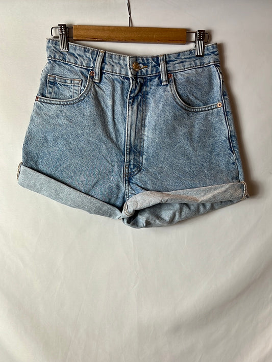ZARA. Shorts denim azul T.38