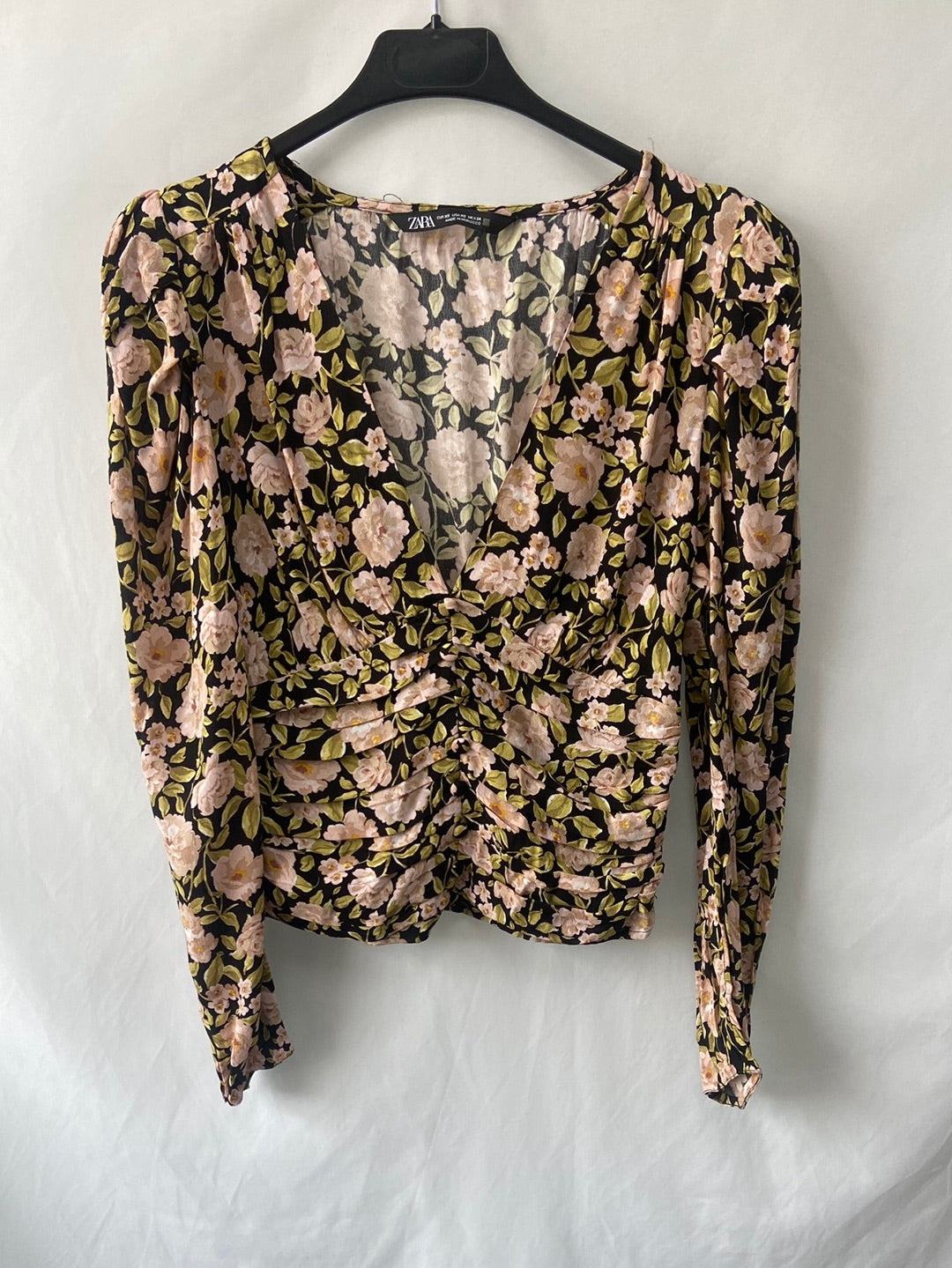 ZARA.Top fruncido flores T.XS