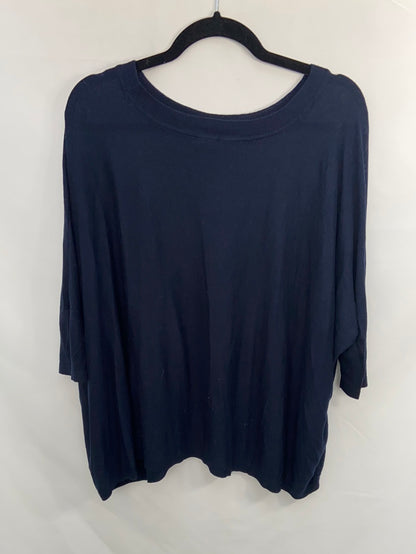 H&amp;M.Blue oversized knit t-shirt/sweater t.xs