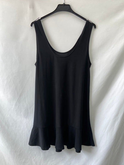 MANGO. Vestido negro acabado volantes T.m
