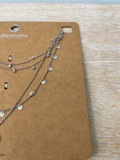 STRADIVARIUS .Collar multicadena
