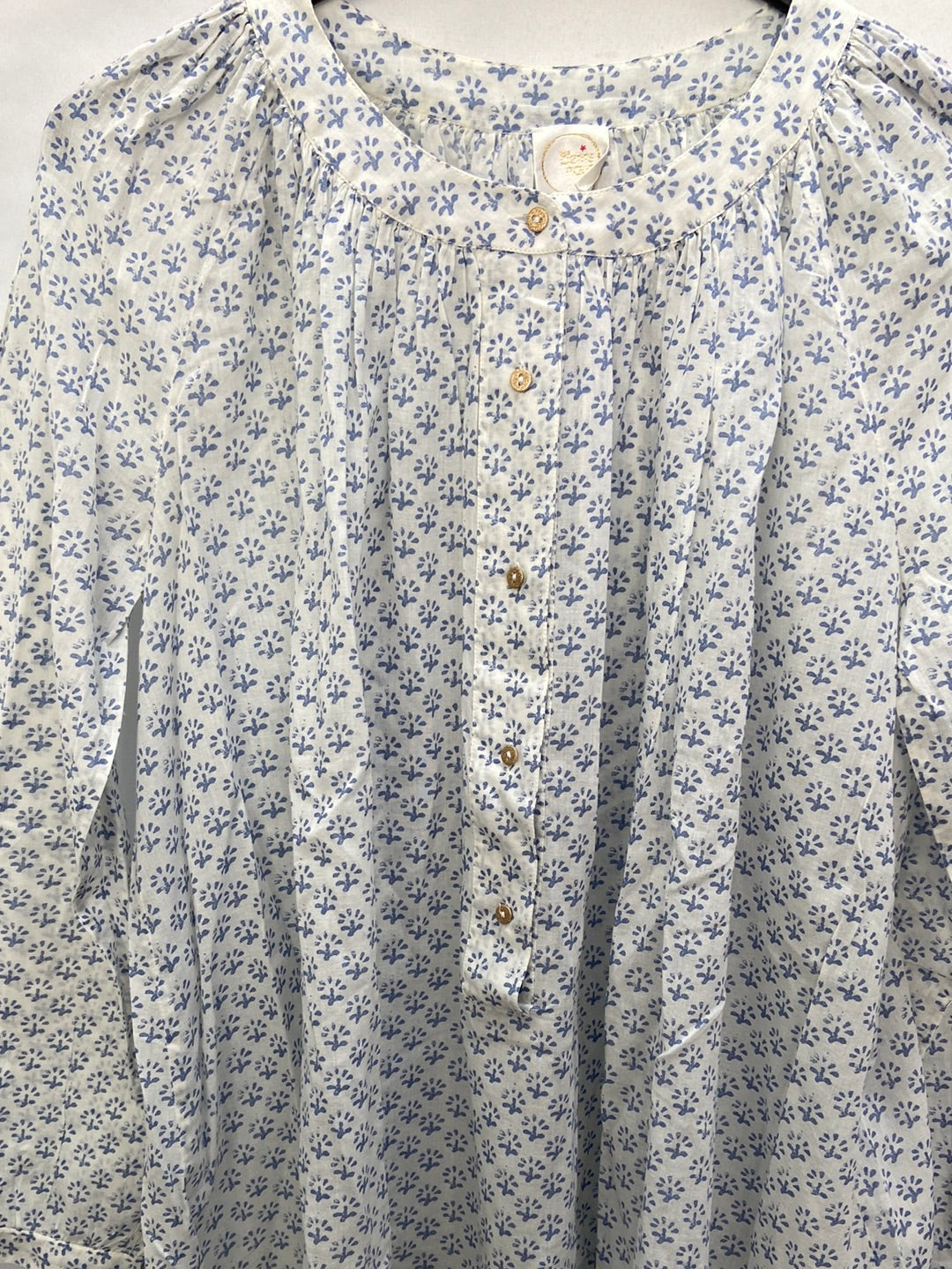 DES PETITES HAUTS.Blusa fluida plisada T.XS