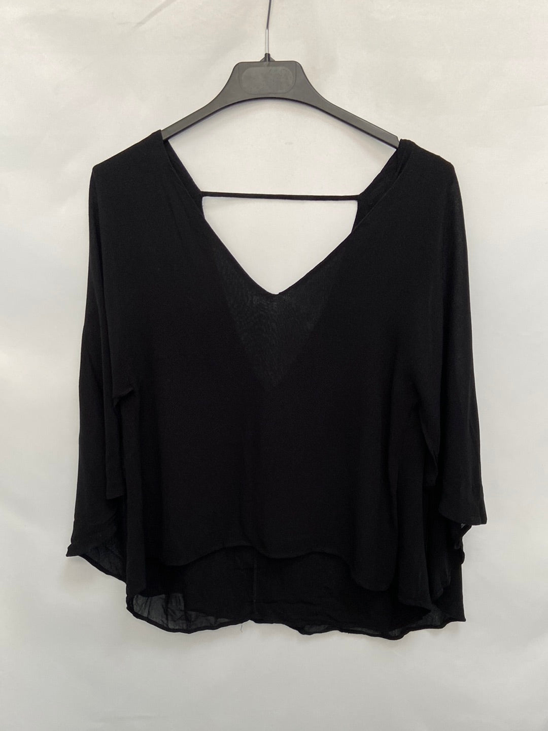 ZARA. Top negro capa T.s