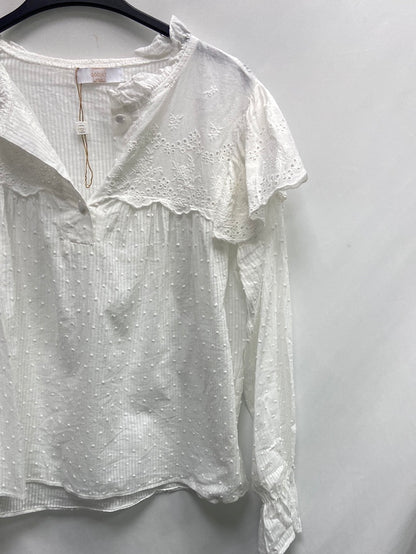OCCULT.Blusa blanca plumeti T.S