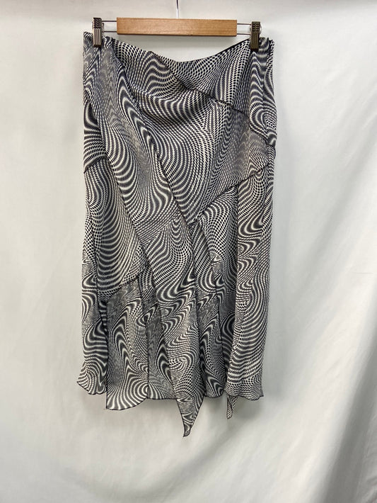 PURIFICACIÓN GARCÍA.Falda midi estampada T.42