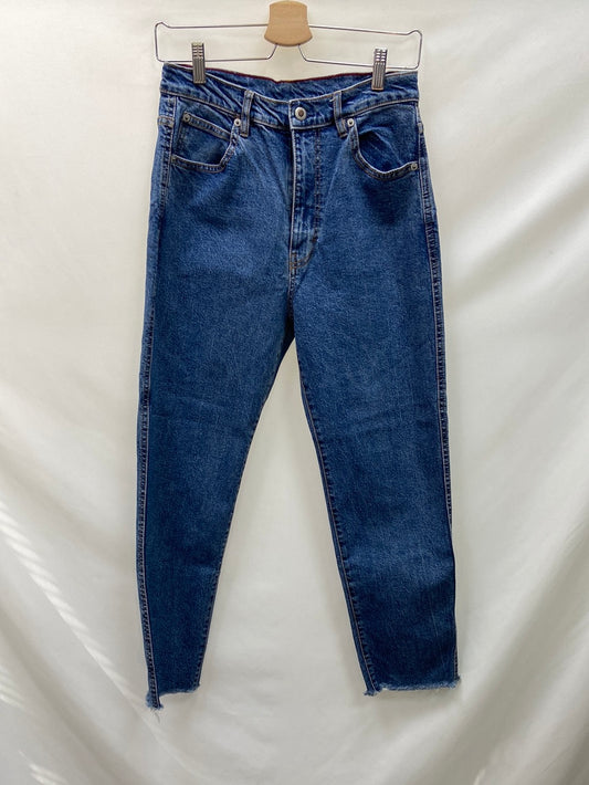 PULL&BEAR.Vaqueros rectos T.36