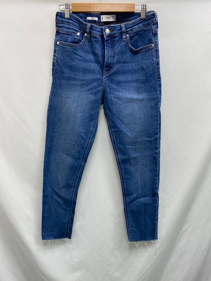 MANGO.Pantalones vaqueros clásicos T.40