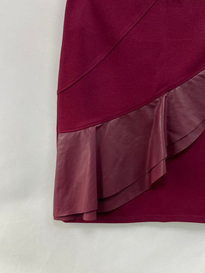 LIUJO. Falda burdeos textura T.40