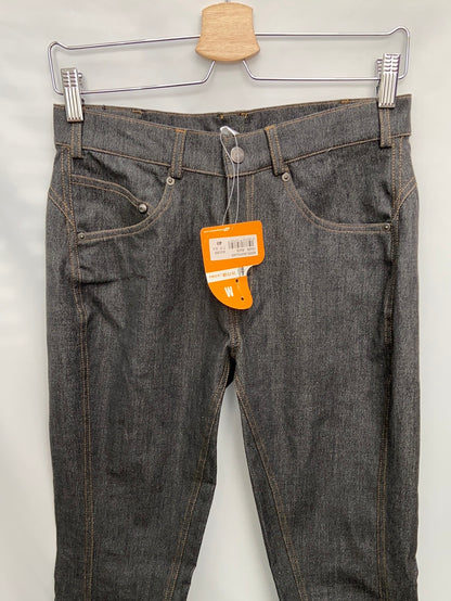 DECATHLON. Vaqueros grises T.40