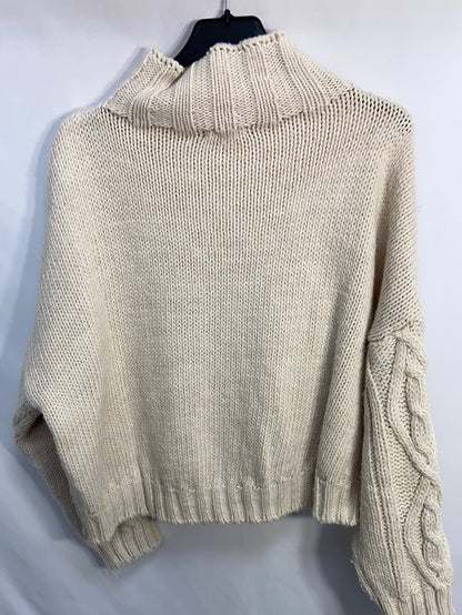 OTHERS.Beige oversized sweater Ts