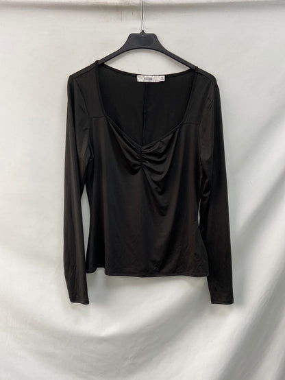 JUSTFAB.Top licra negro T.m