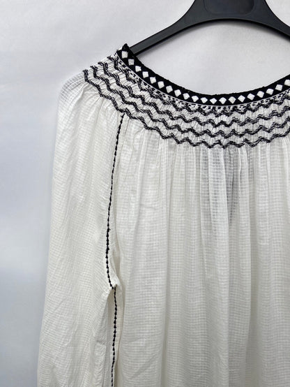 MASSCOB.Blusa textura bordada algodón T.xs
