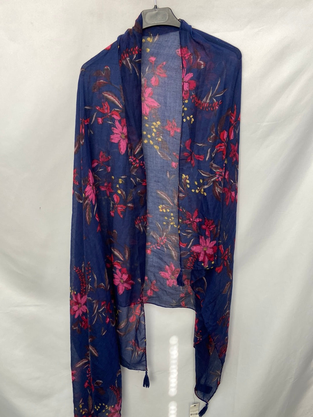 PARFOIS.Fular oversized estampado