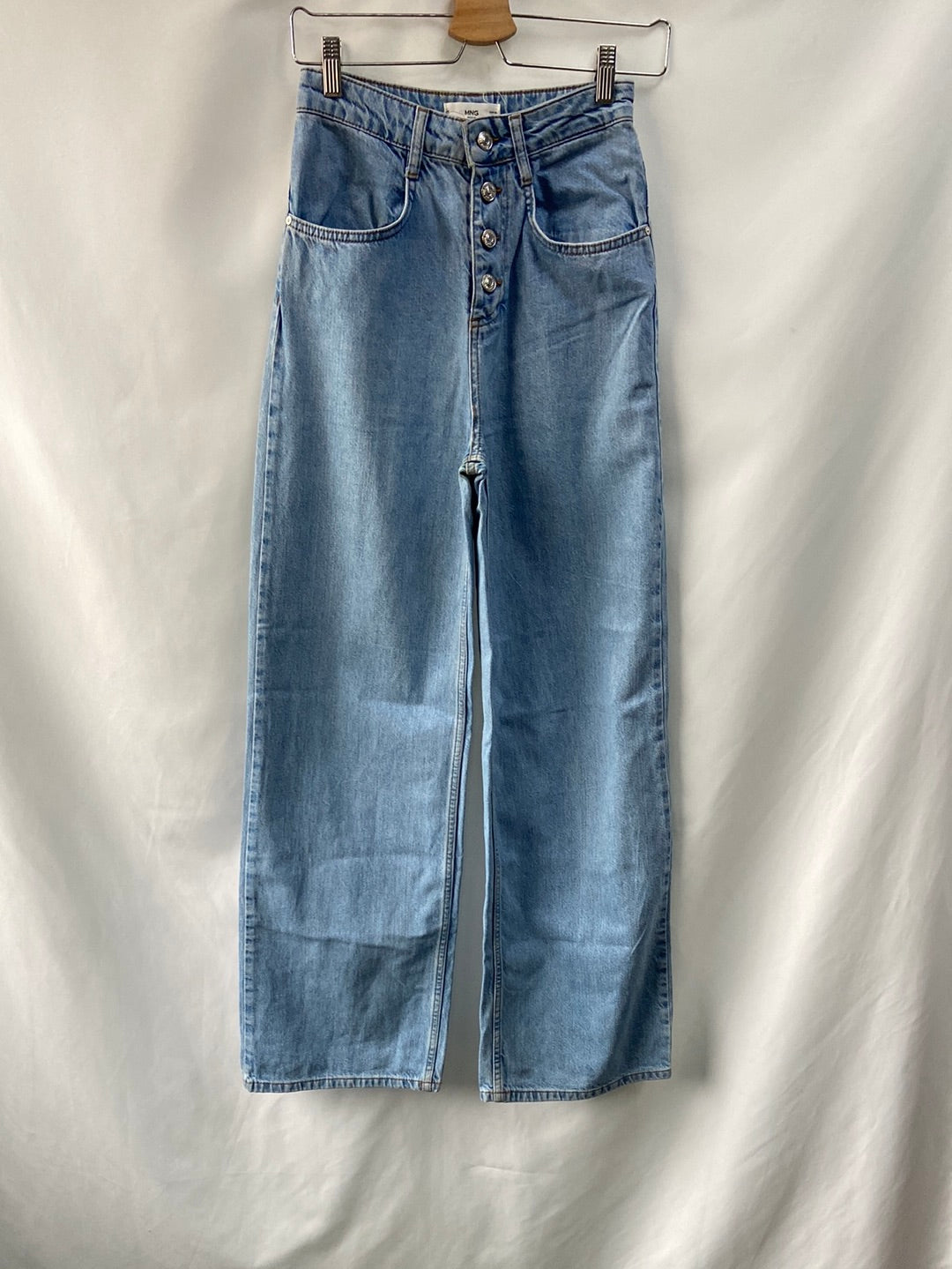 MANGO.Pantalones vaqueros anchos T.34