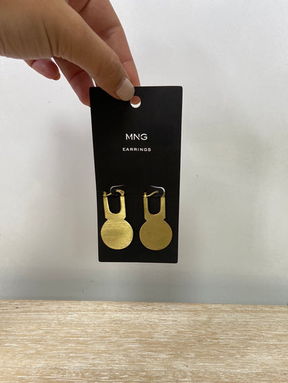 MANGO.Pendientes latón