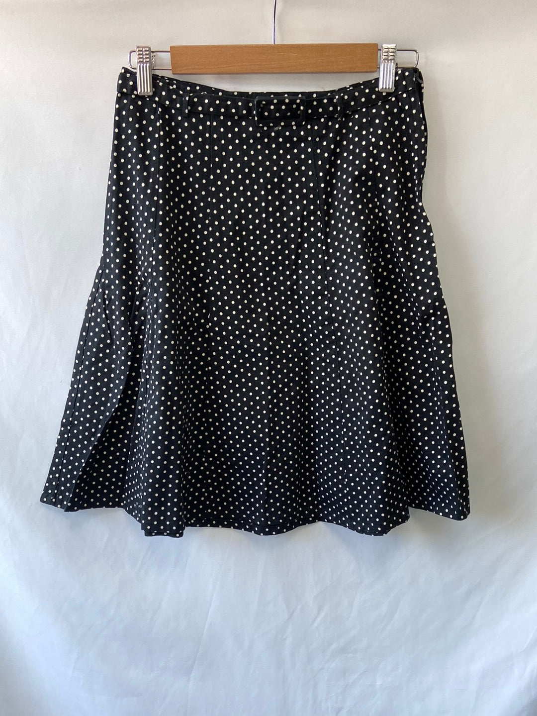 H&amp;M. Black polka dot skirt size 34