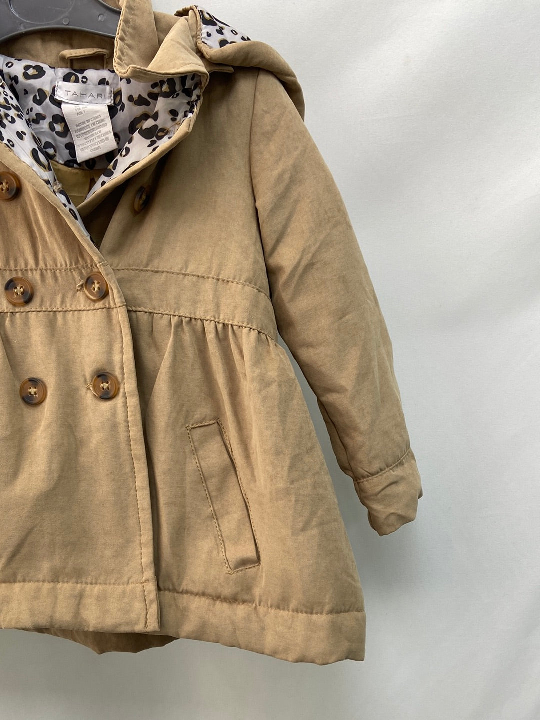TAHARI.Abrigo beige 12-18 meses