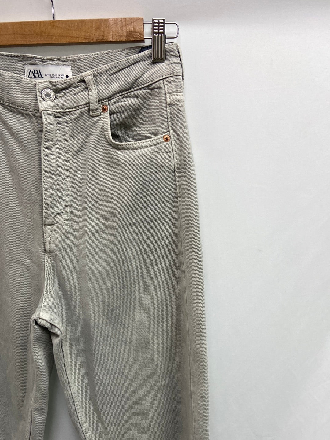 ZARA. Wide-leg grey trousers, size 36