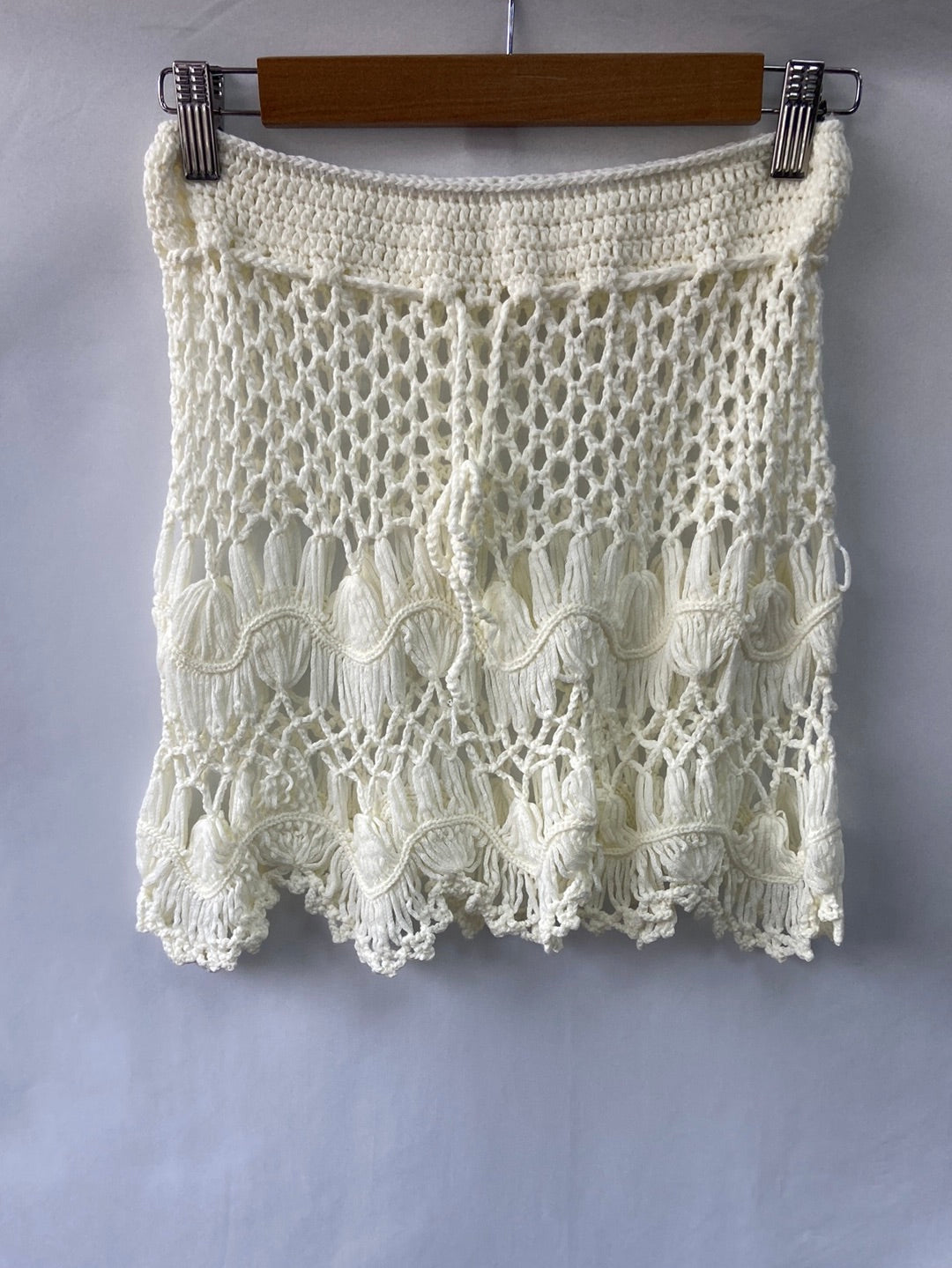 OTRAS.Falda corta croché T.M/L