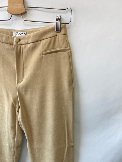 ZARA.Beige suede pants T.14 (34)